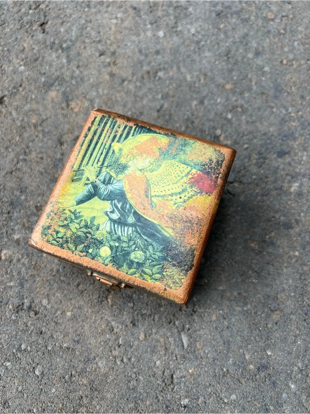 Vintage Decoupage Wooden Trinket Box Victorian Garden Jewelry Ring Box